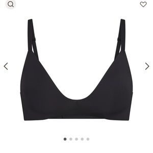 Skims Bra
